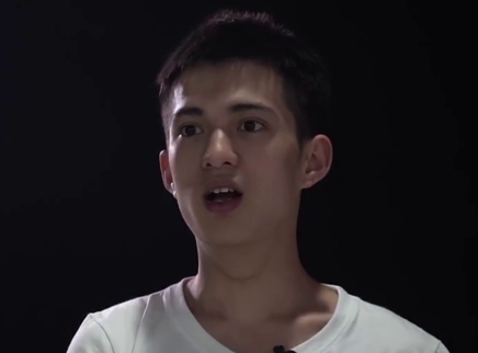二更视频 97年小伙竟成天津最帅男鬼！
