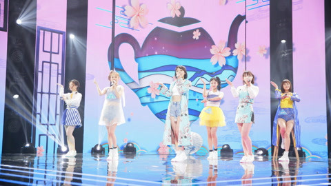 蜜蜂少女队剧场公演 蜜蜂少女队“那一年的烟火”主题公演