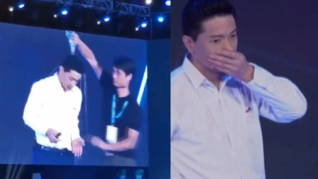 百度李彦宏开发者大会上遭男子泼水