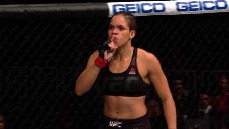 UFC终极格斗冠军赛 致命连击！“母狮”努涅斯的生涯五大终结时刻