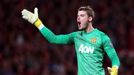 【红魔经典】德赫亚13-14赛季10佳扑救：双红会力阻苏神单刀，尽显弹簧腿