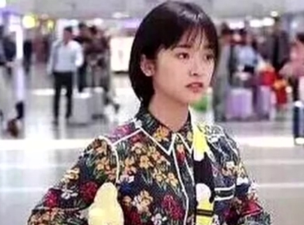 娱乐急先锋 沈月身材引争议