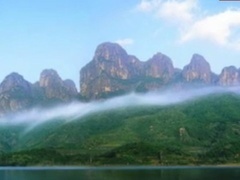 经典传奇 “水怪”集结号