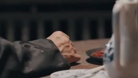 《鬓边不是海棠红》精选看点 程凤台教大犁梳妆打扮 只为讨曹贵修欢心