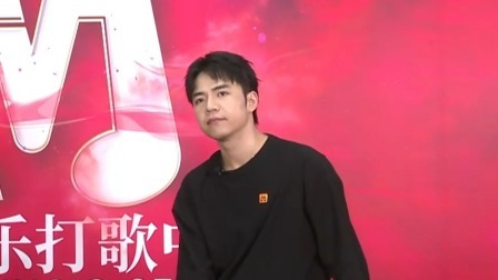 “行走的黑胶”来啦，老朋友朱兴东带来全新粤语作品