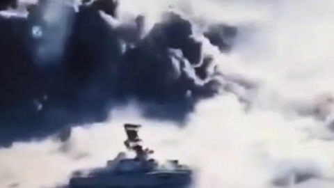 我要见湿座之湿妹来了 武装部队与死神擦身而过