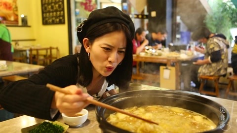 觅食迹 即使中毒也挡不住对它的狂热！