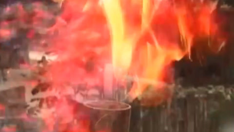 经典传奇 诡异的“喷火”水井 打井25年从未遇到这样的事