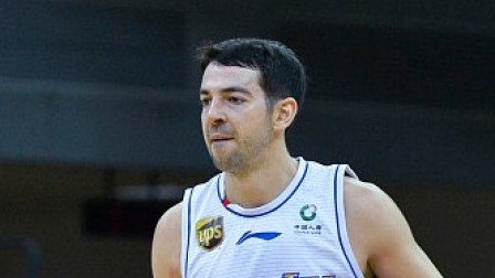 CBA 18/19赛季 罗切斯特狂砍42分难救主，广东124-119天津