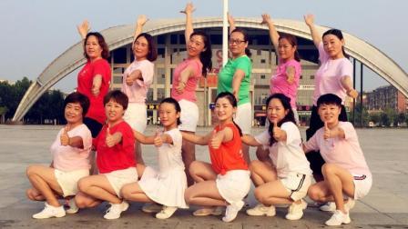 每天坚持三十分钟强力减肥操《小肚腩没了》 不瘦的来打我青青世界广场舞