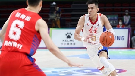 郭艾伦31分周琦20+15+5帽吴前19+4断，辽宁力克浙江杀入决赛