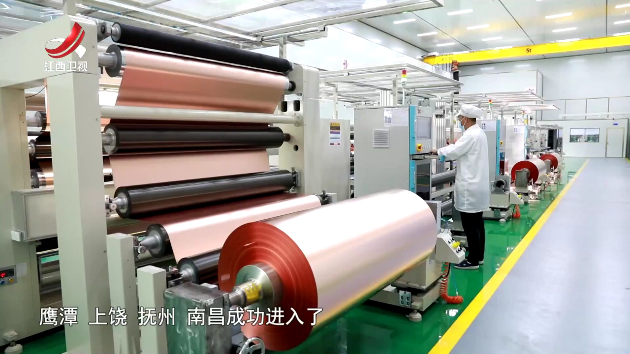 社会传真 倾心履职 情暖百姓