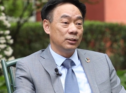新闻当事人 为了全人类的温饱