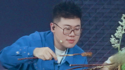 天才厨人 第10期馋人吃播直拍 何浩楠干饭眼睛放光 吕严暴风吸入直呼精彩