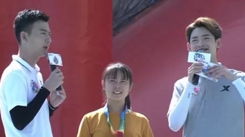 男生女生向前冲第十季 马拉松爱好者迎来开门红 男生现场唱《女驸马》
