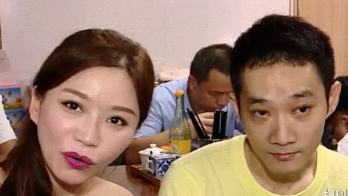 人气美食 吃石榴不吐石榴籽 一分钟教你轻松剥