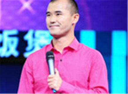 我们约会吧 美丽公主大胆示爱 未见王子先见“婆婆”