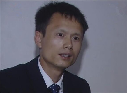 寻情记 “家庭煮夫”男儿当自强