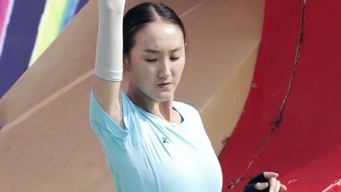 舞蹈演员组队冲关 杂技团演员闯关没难度