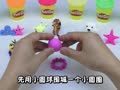 方块熊之趣味魔力沙 方块熊 和松鼠蹦蹦学做小章鱼