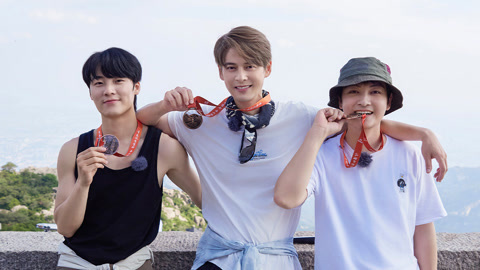 张晓谦回家尽地主之谊 郭品超艰难寻找故乡路