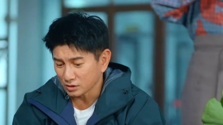 舌尖上的乡村 吴奇隆下田体验割稻谷，沉迷捉泥鳅不能自拔