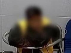 犯罪团伙诱骗老人取现，在墓地多层级赃款交接