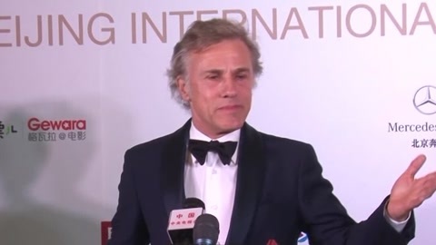 克里斯托弗呼吁电影交流