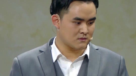 欢乐集结号 地铁门口 互帮互助 勇提意见 真抓实干