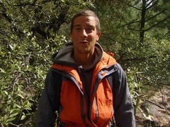 荒野求生第1季（Man vs. Wild Season 1）第13集
