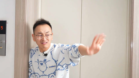 总会有人救我们