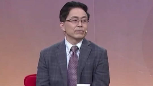 X诊所. 致敬劳动者 医生手上有绝活