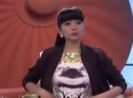 突袭谈莉娜香闺