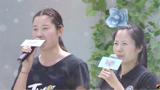 男生女生向前冲 第十一季 好可惜 美女在终点前落水