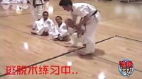 吐槽运动 3岁格斗萌童英雄救美 本泽马被曝涉嫌洗钱