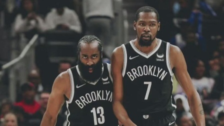 2021-2022赛季NBA集锦 NBA常规赛-杜兰特29+10 哈登13+10 篮网险胜活塞