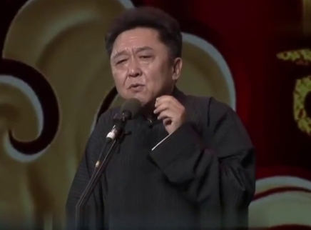 娱乐新鲜爆 于谦演绎学猫叫