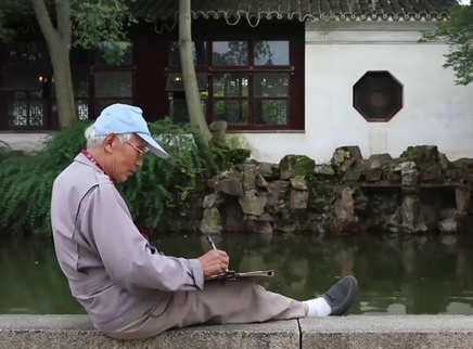 二更视频 八旬老人每日为园林作画