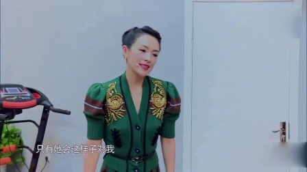 嘻嘻娱乐 2017 11月 明星给孩子起名要小心 不然很可能变成章子怡这样 171128