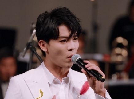 贾凡演唱《七子之歌》