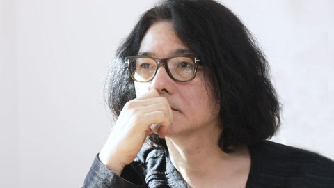毒叔会客厅 “日本王家卫”岩井俊二携手周迅秦昊胡歌，热播上映《你好之华》