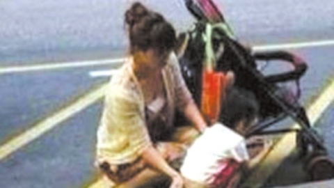 耳目一新 内地小孩香港小便起争执