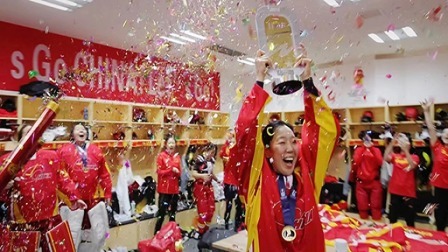 中国女子冰球夺冠纪录片