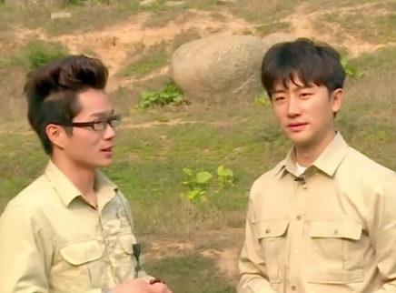 毕业典礼“神奇六毛”泪别萌宠