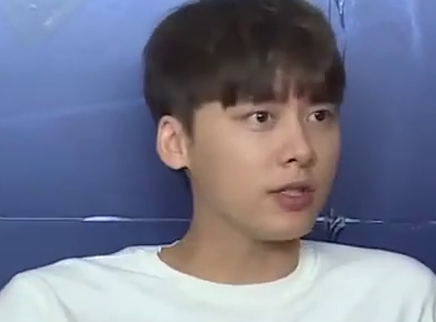 峰记本-李易峰资源博 李易峰现身哈尔滨宣传新片