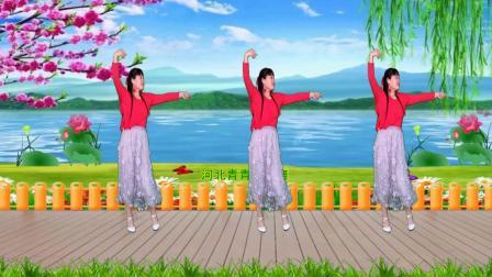 新歌新舞《情歌轻轻唱》清新甜蜜，轻盈优美