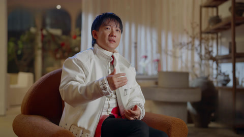 阿牛提到父亲红了眼眶 刘宇化身大厨准备宴席