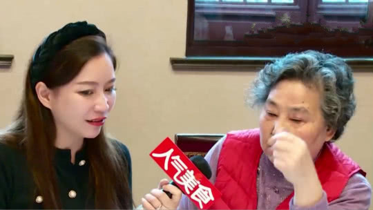人气美食 八宝鸭里有九宝 城隍庙年夜饭160桌齐开