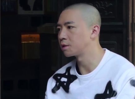 综艺吃瓜社 俞灏明再谈让担架给Selina