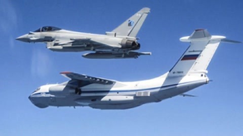 环球火力点 英空军匆忙拦截俄军机
